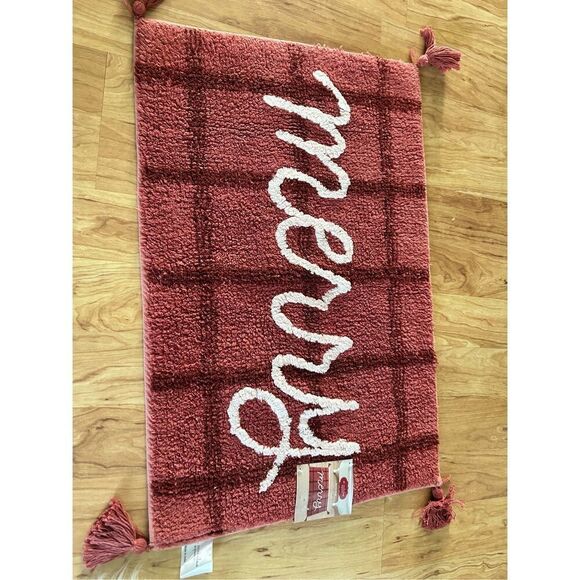 St. Nicholas Square® Merry Plaid Rug for bathroom Christmas these red size 20x30 - Picture 1 of 4